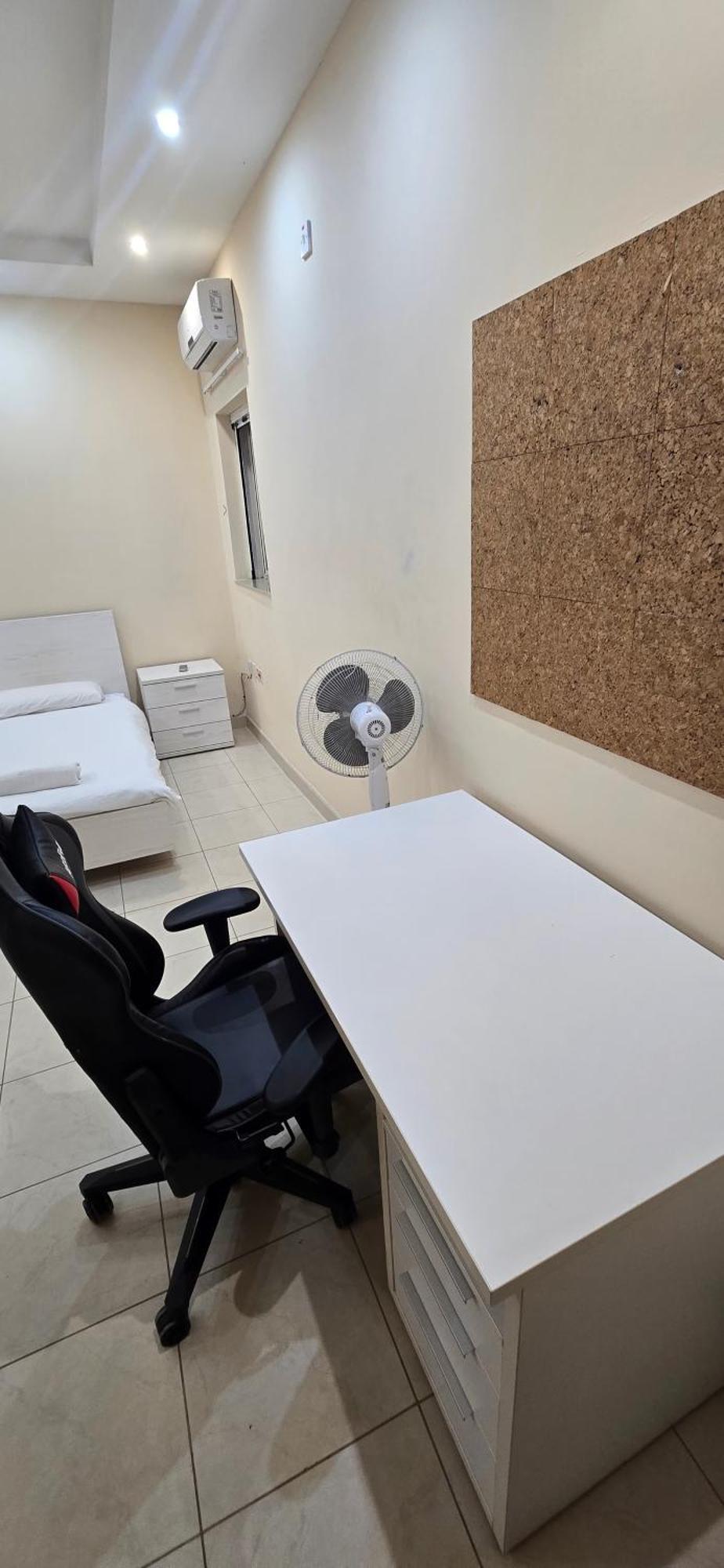 The Two Palms Apartment